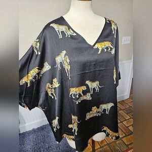 Jodifil Leopard Tiger Oversized Kaftan Top Small